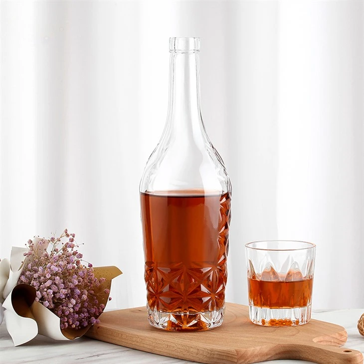 Staklena boca za alkohol